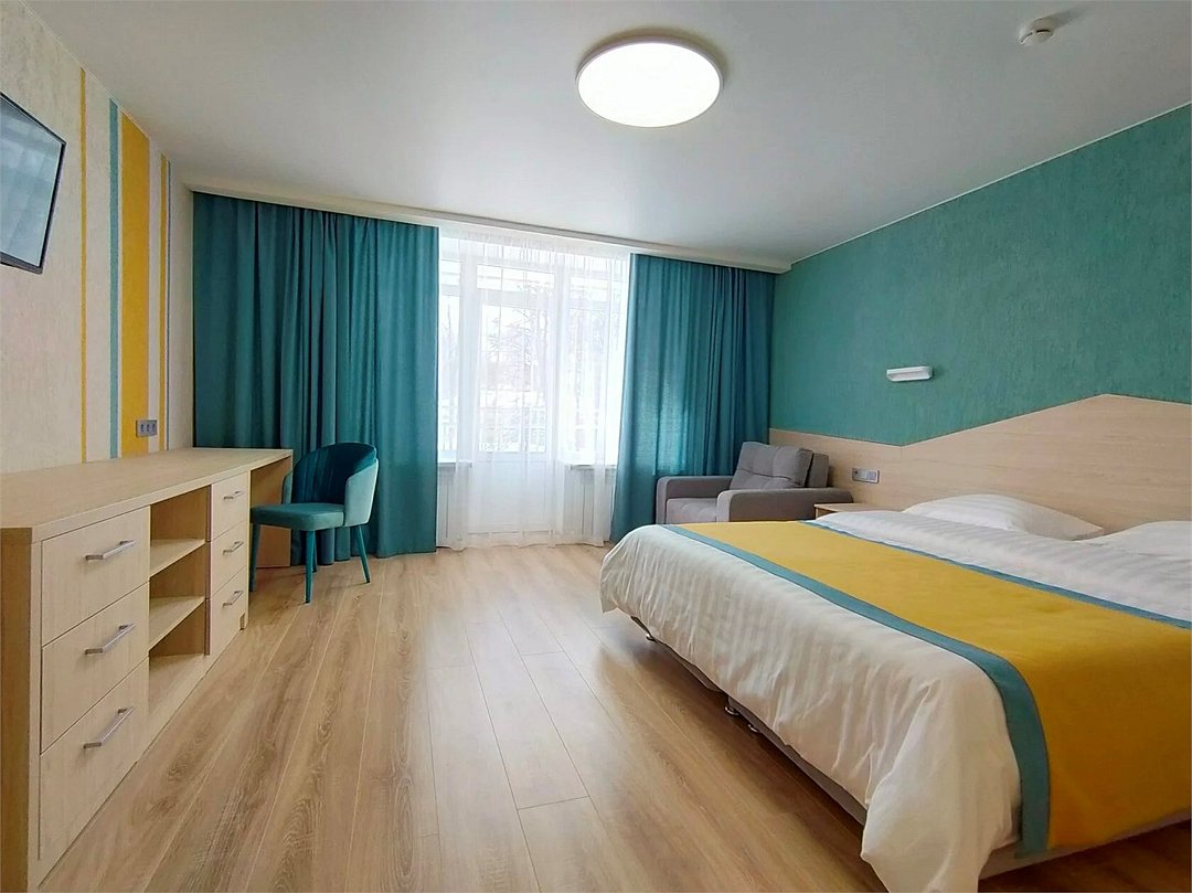 Люкс 2-местный 2-комнатный Семейный (корпус Светлый)