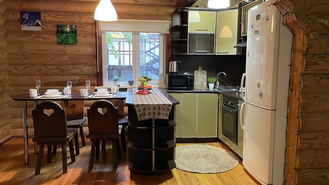 Коттедж 8-местный 4-комнатный 2-этажный