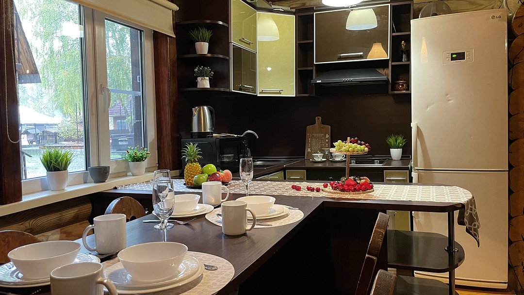 Коттедж 8-местный 4-комнатный 2-этажный