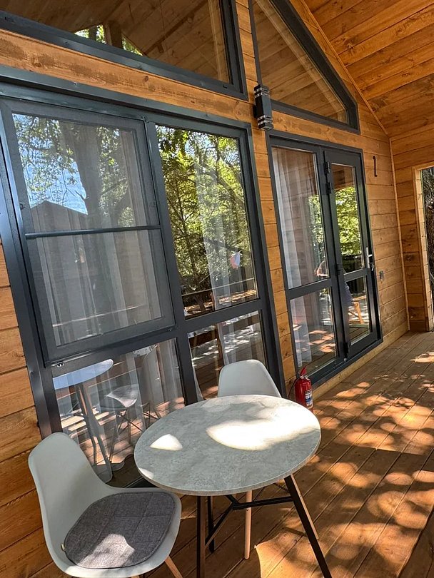 Коттедж 4-местный 2-комнатный (№1)