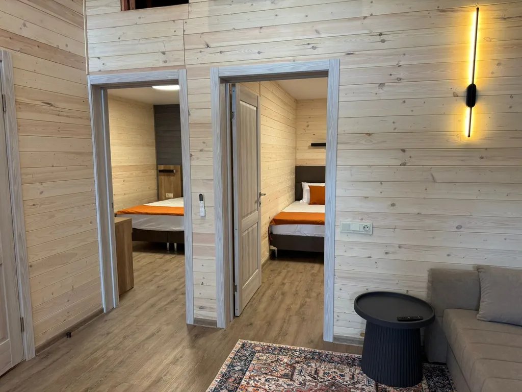 Коттедж 4-местный 2-комнатный (№2)