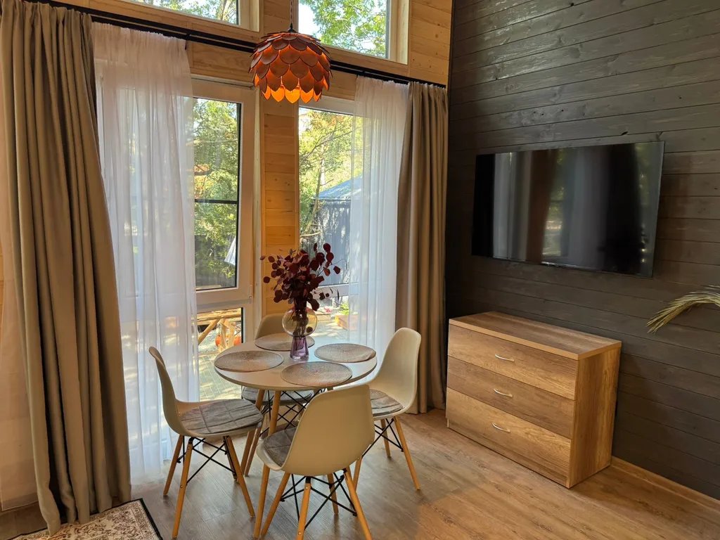 Коттедж Семейный 4-местный