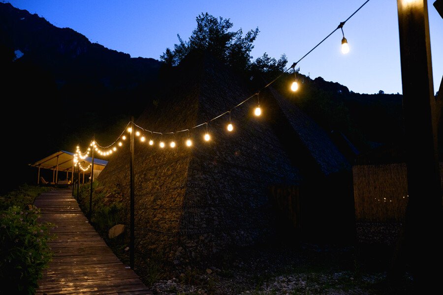 Юрта 4-местный (палаточный лагерь VIP)