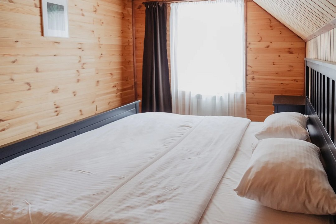 Коттедж 4-местный 2-комнатный 2-этажный