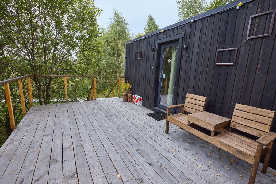 Дом 2-местный 1-комнатный (на дереве с террасой и панорамными окнами)