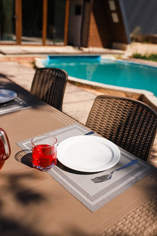 Коттедж 4-местный 2-комнатный с бассейном