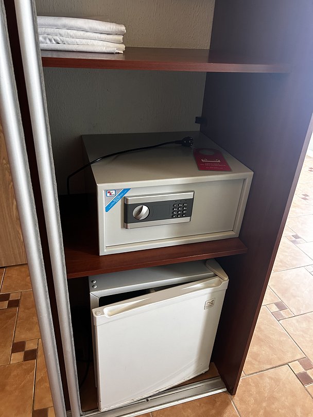 Студио 3-местный (3)