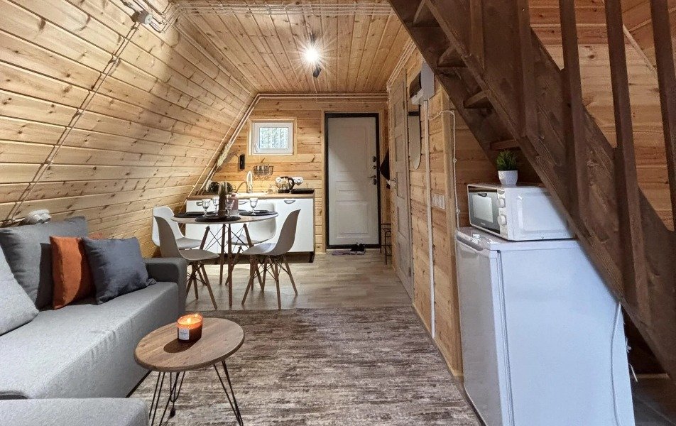 Афрейм 4-местный