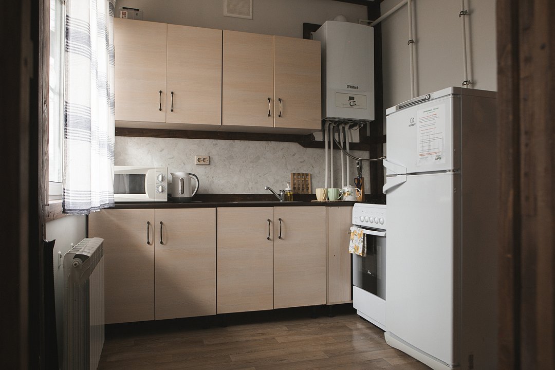 Дом 4-местный 2-комнатный (Брусника, №10)