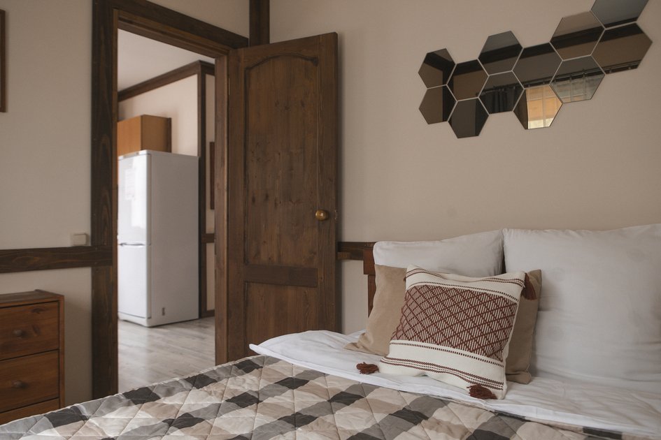 Дом 4-местный 2-комнатный (Смородина, №7)