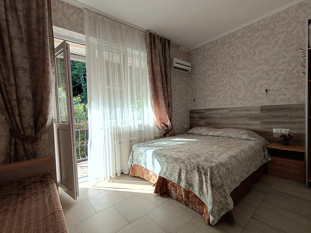 Стандартный 2-местный 1-комнатный (с балконом)