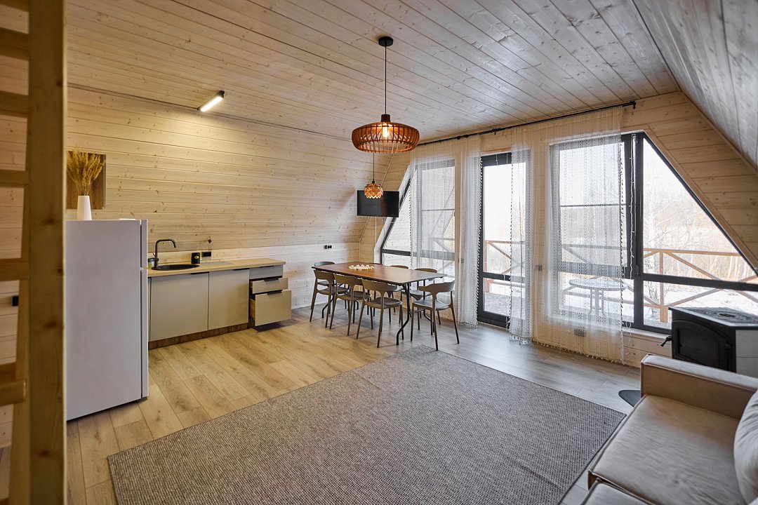 Барн 6-местный (А-фрейм)