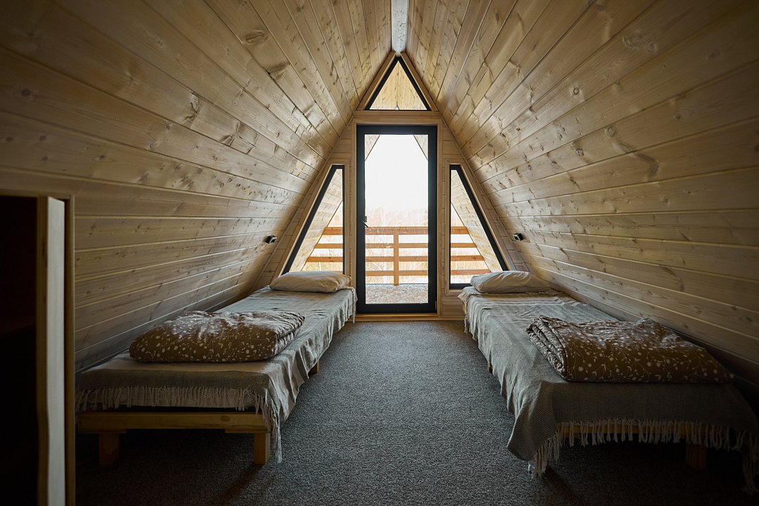 Барн 6-местный (А-фрейм)