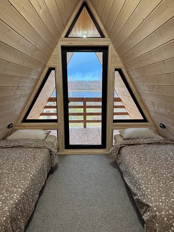 Барн 6-местный (А-фрейм)