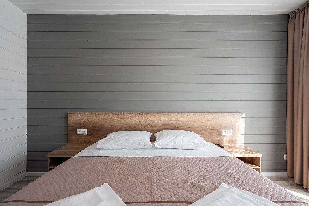 Номер 4-местный 2-комнатный (выход на бассейн)