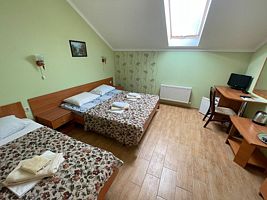 3-х мест. Мансарда удобства на блок, Гостевой дом Коралл, Кабардинка