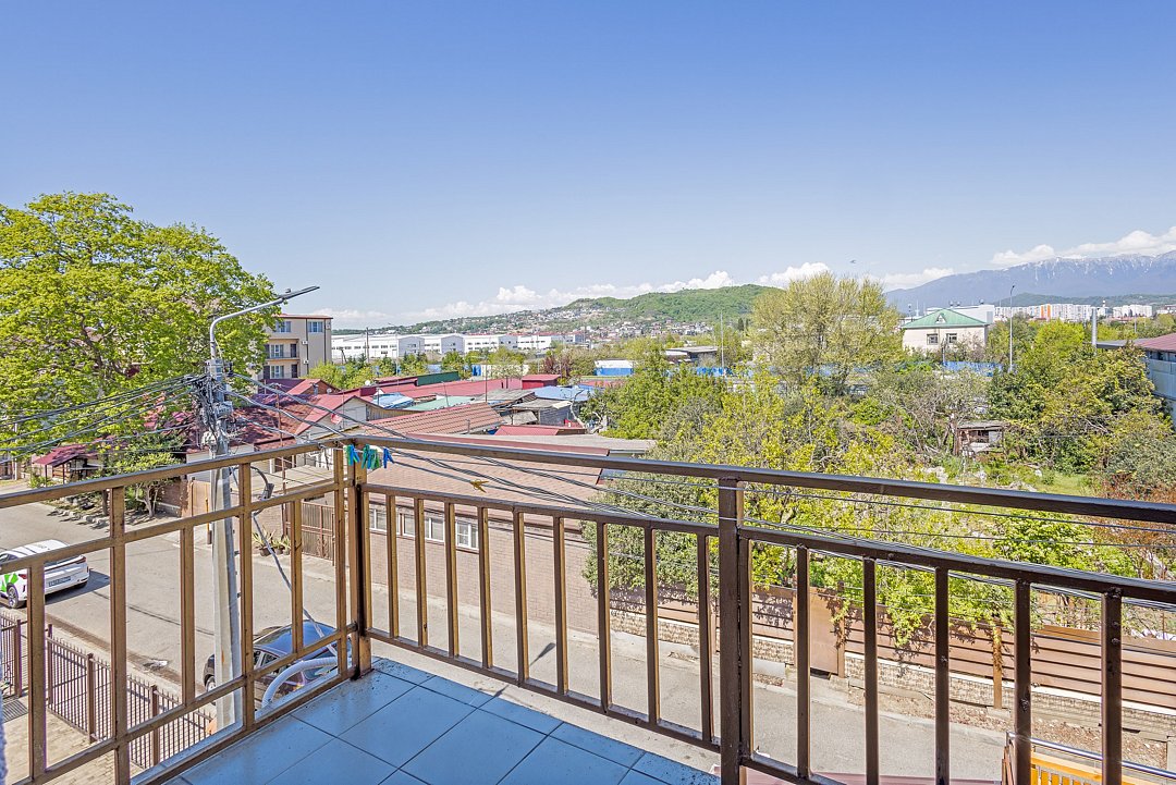 Комфорт 3-местный (с балконом и видом на горы)