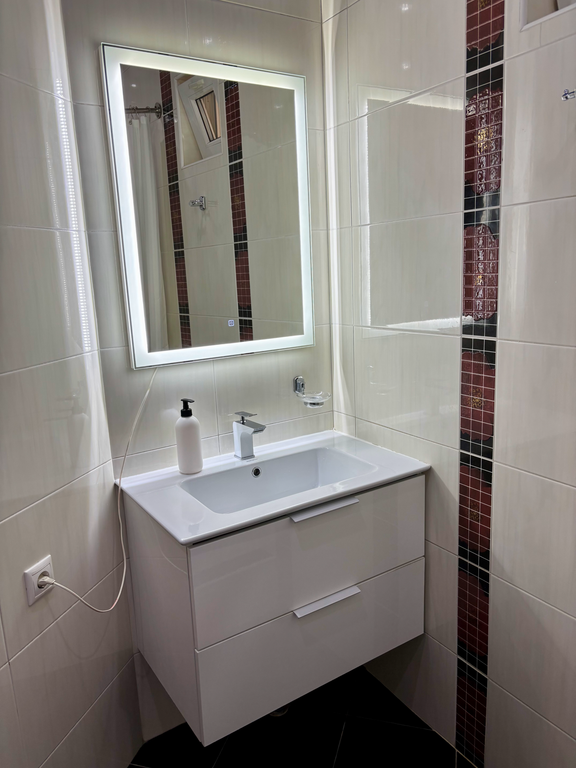 Стандартный Семейный 4-местный 2-комнатный (v2.0)