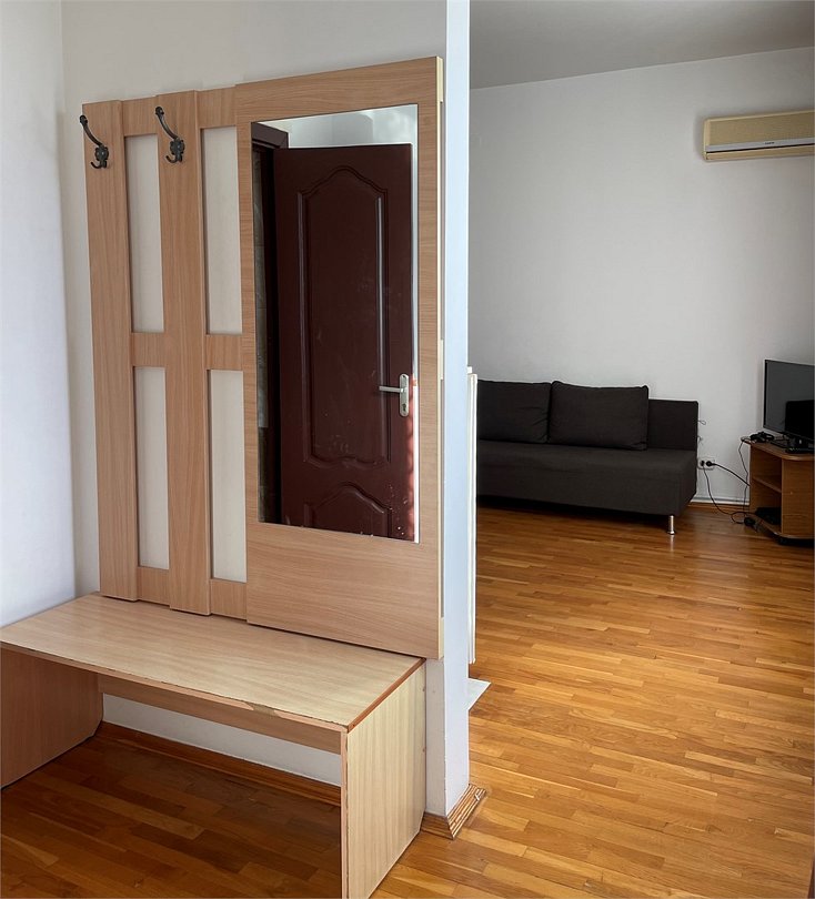 Апартаменты 4-местный 1-комнатный (с балконом)