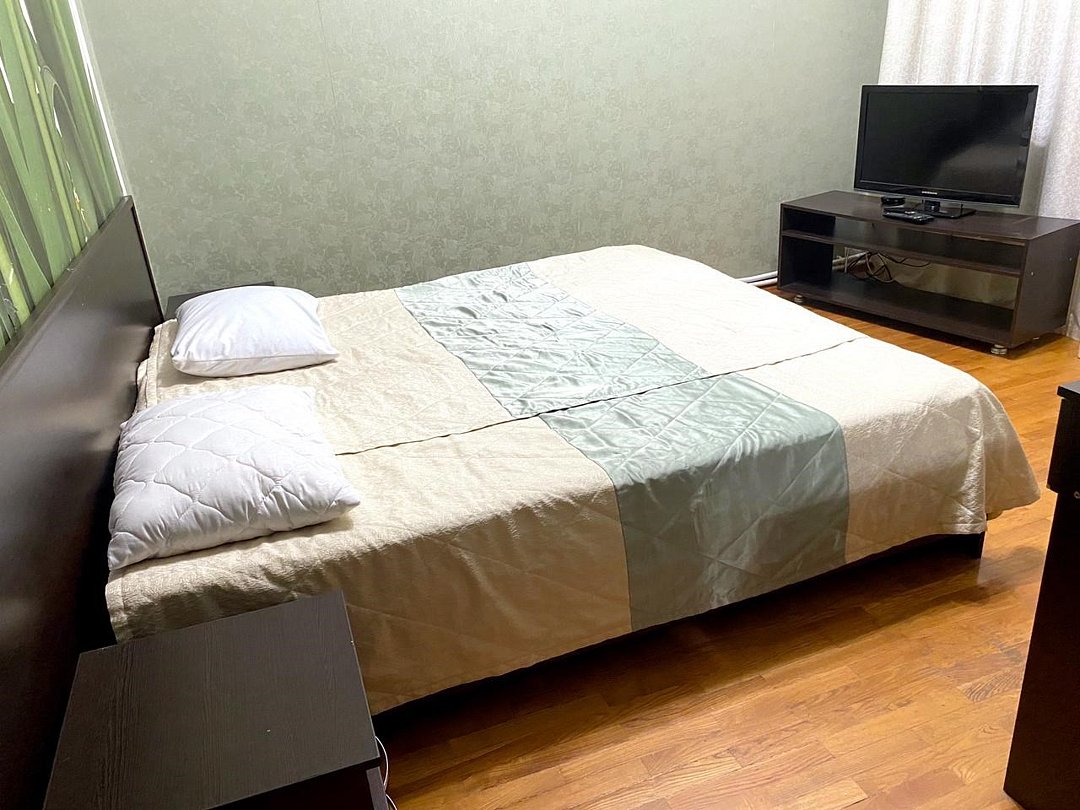 Апартаменты 6-местный 3-комнатный (с балконом)