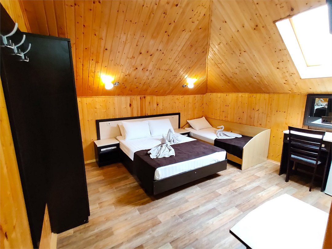 Classic 3-местный (c мансардой)