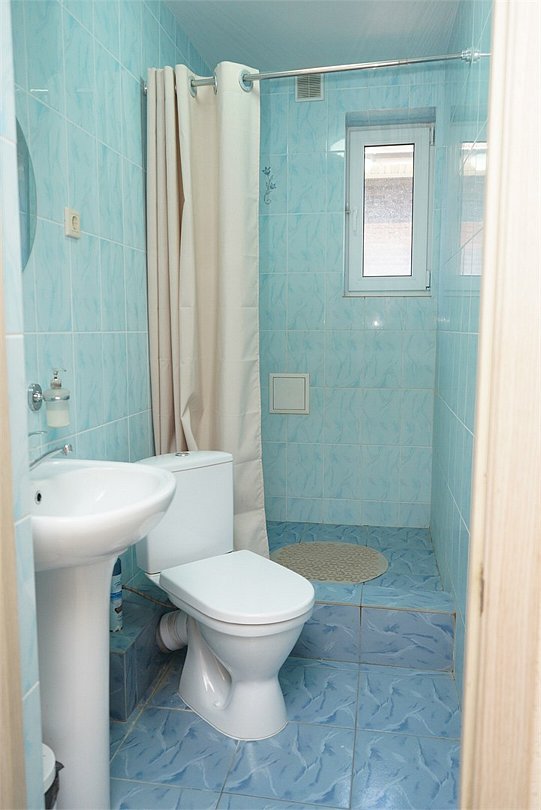 Стандартный 3-местный (с балконом)