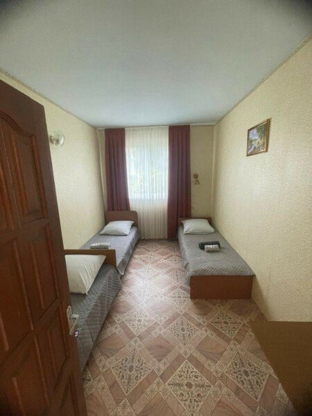 Эконом 3-местный