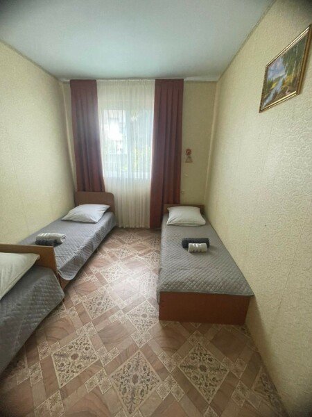 Эконом 3-местный