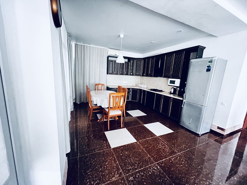 Апартаменты 6-местный 3-комнатный (с кухней)