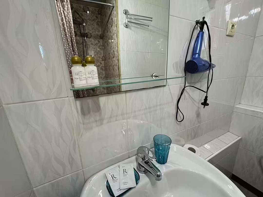 Стандартный 2-местный (с двуспальной кроватью)