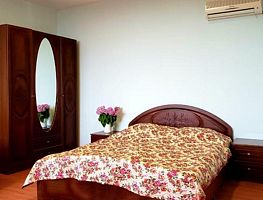 СЕМЕЙНЫЙ 1-комнатный, Гостевой дом У Розы, Гагра