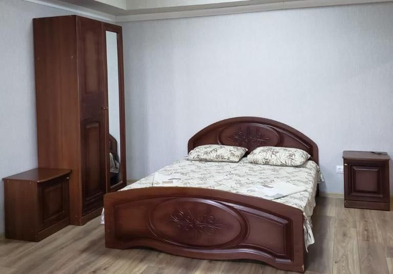 Улучшенный 4-местный (вид на сад)