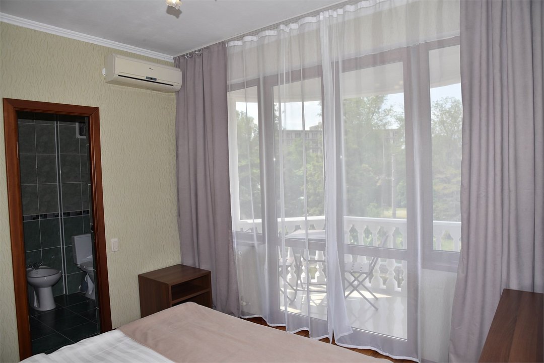 Апартаменты 6-местный 3-комнатный (с кухней)