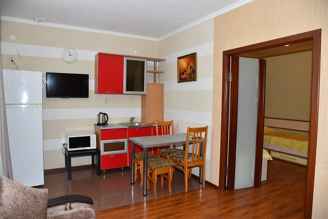 Апартаменты 6-местный 3-комнатный (с кухней)