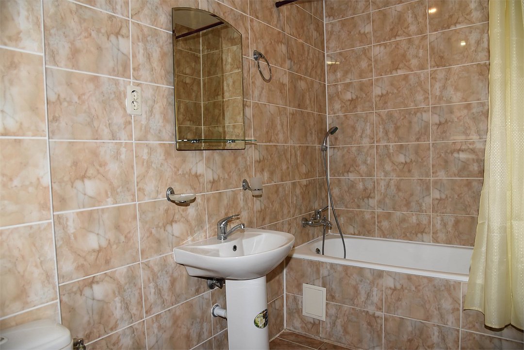 Номер 4-местный (с балконом)