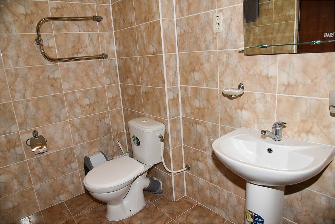 Номер 4-местный (с балконом)