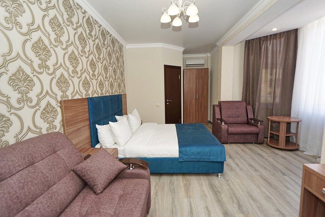 Стандартный 5-местный (с креслом)