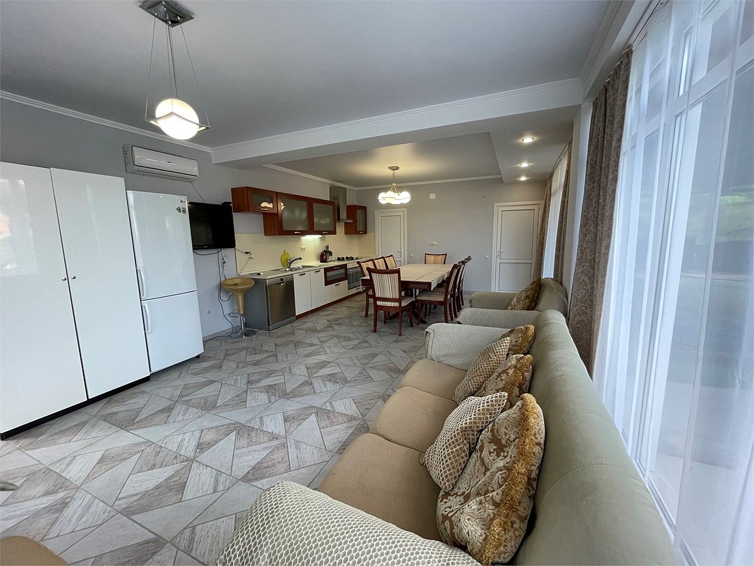 Апартаменты 6-местный 3-комнатный (с отдельным входом и террасой)