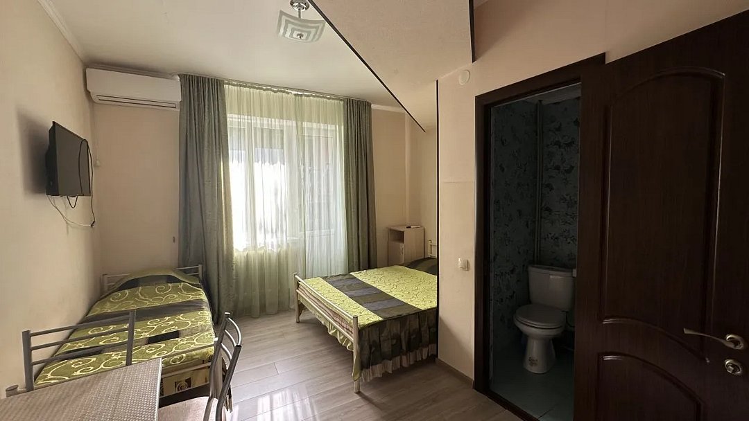 Стандартный 3-местный (с балконом)