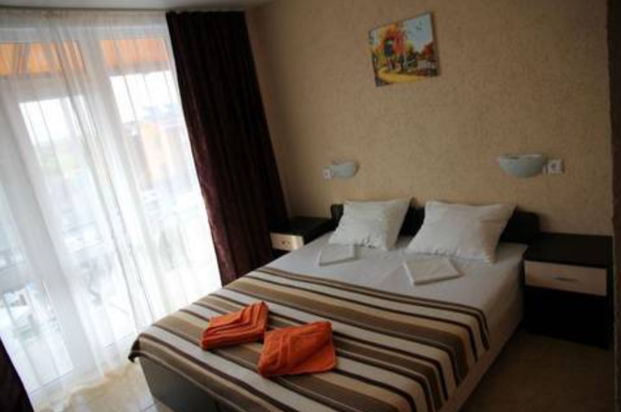 Стандартный 3-местный (с балконом)