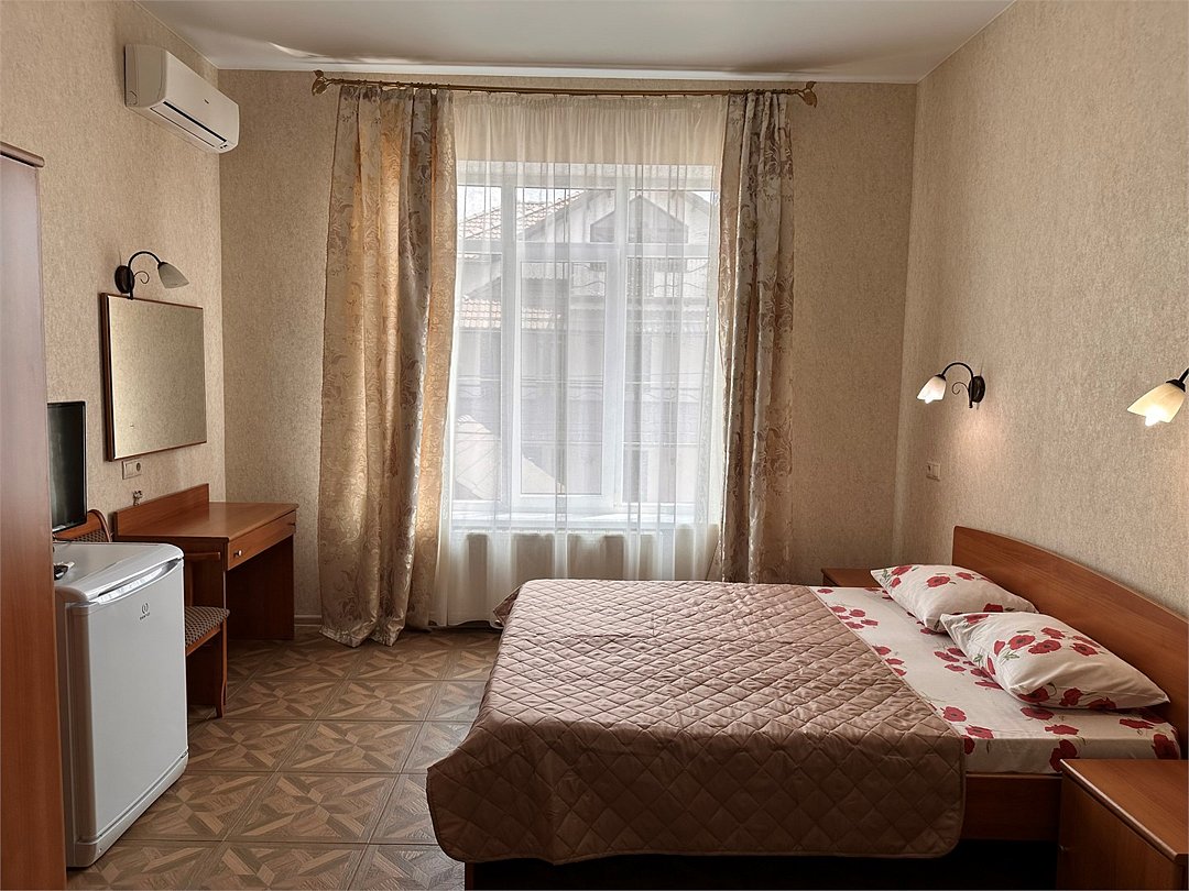 Люкс 3-местный (без балкона)