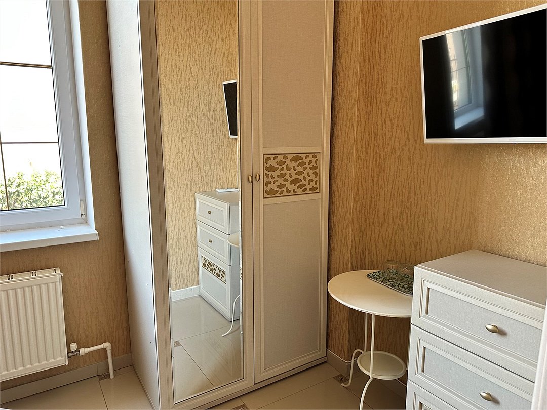 Номер 1-местный