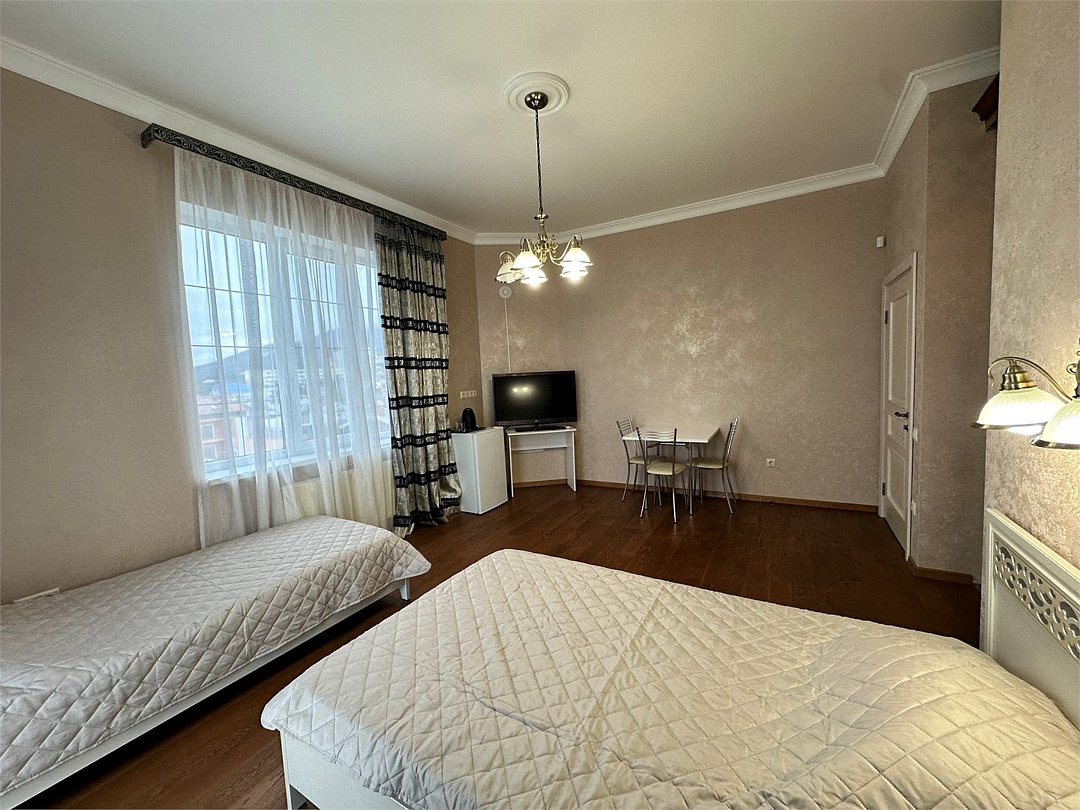 Номер 4-местный 2-комнатный (вид на море, 2 этаж)