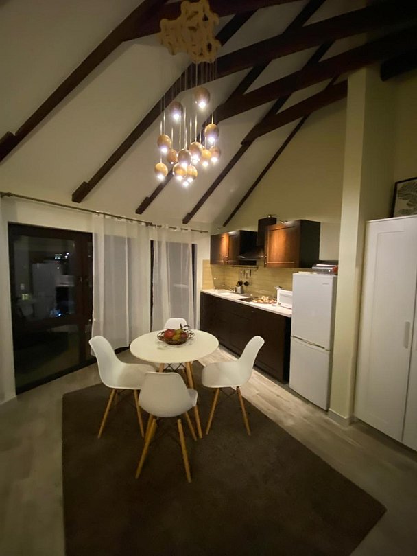 Бунгало 2-местный 2-комантный (с балконом)