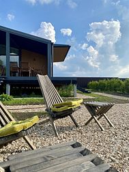 Частный дом с гриль-мангалом, сауной и большой террасой