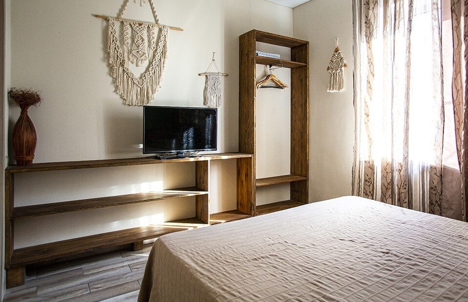 Дом 6-местный 2-комнатный (Вишня)