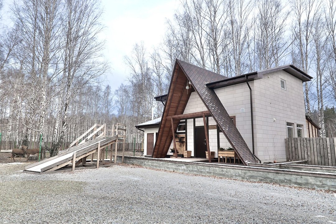 Дом 8-местный 3-комнатный (Виноград)