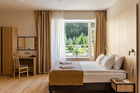 Четырёхместная студия Comfort с балконом, Курорт АМАКС Красная Пахра, Москва
