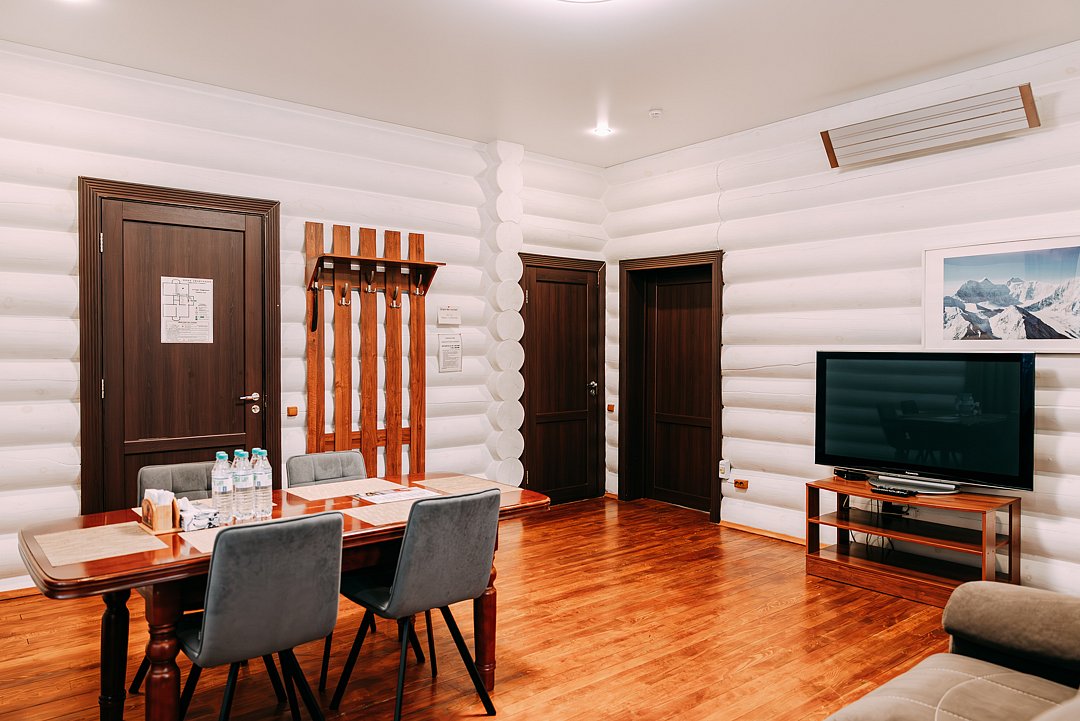 Апартаменты 4-местный 2-комнатный (Кедровый №1)