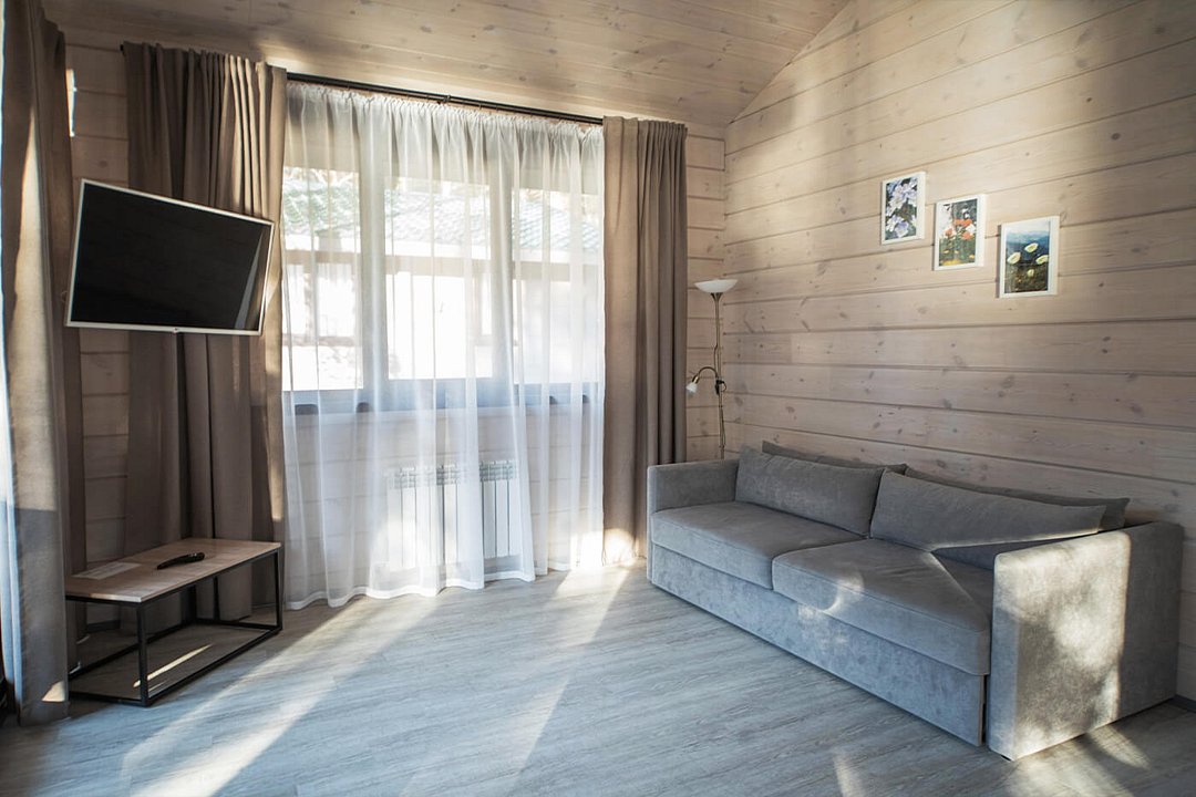 Шале 2-местный 2-комнатный (1 линия)